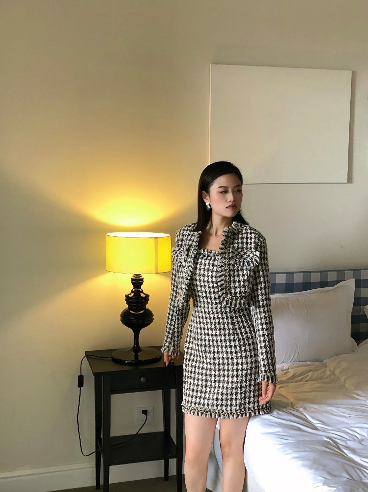 显瘦连衣吊带裙套装